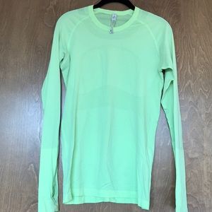 Lulu Lemon Swiftly Tech Long Sleeve Crew